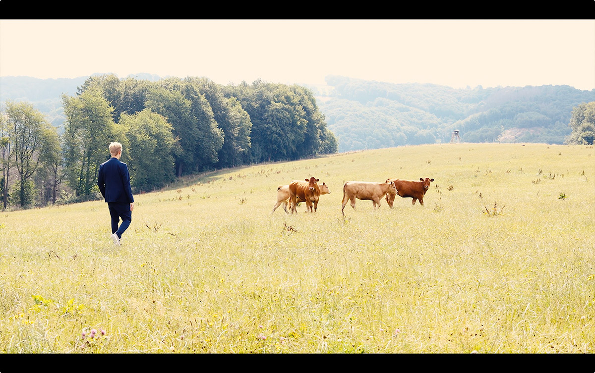 Screenshots des Einspielers der Show "Augenweide" von Marc Weide, Weltmeister der Magie und Zauberer des Jahres
