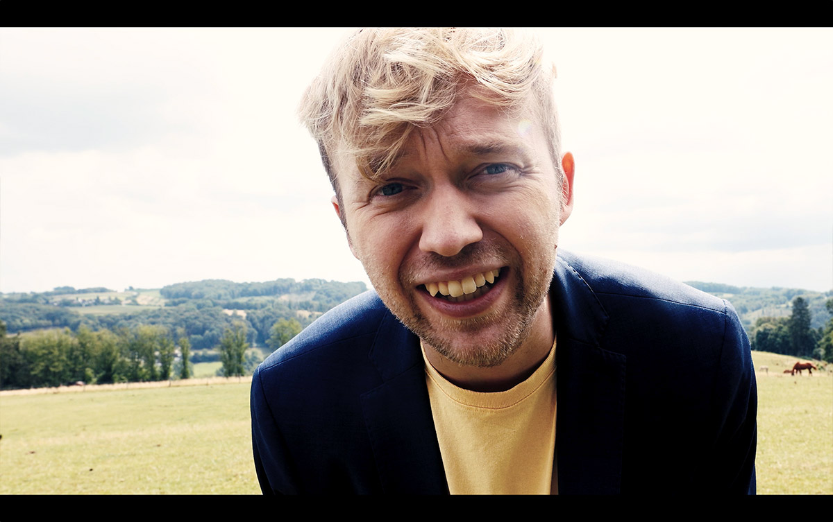 Screenshots des Einspielers der Show "Augenweide" von Marc Weide, Weltmeister der Magie und Zauberer des Jahres