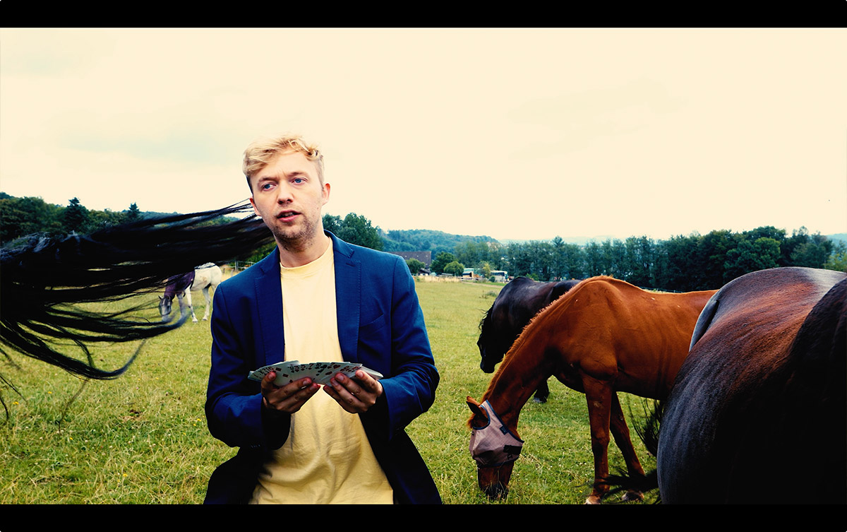 Screenshots des Einspielers der Show "Augenweide" von Marc Weide, Weltmeister der Magie und Zauberer des Jahres